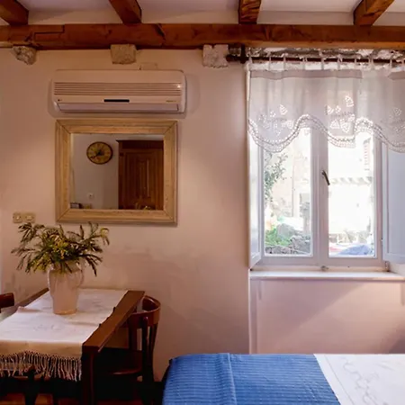 Old Town Moskar Apartment With Balcony Dubrovnik